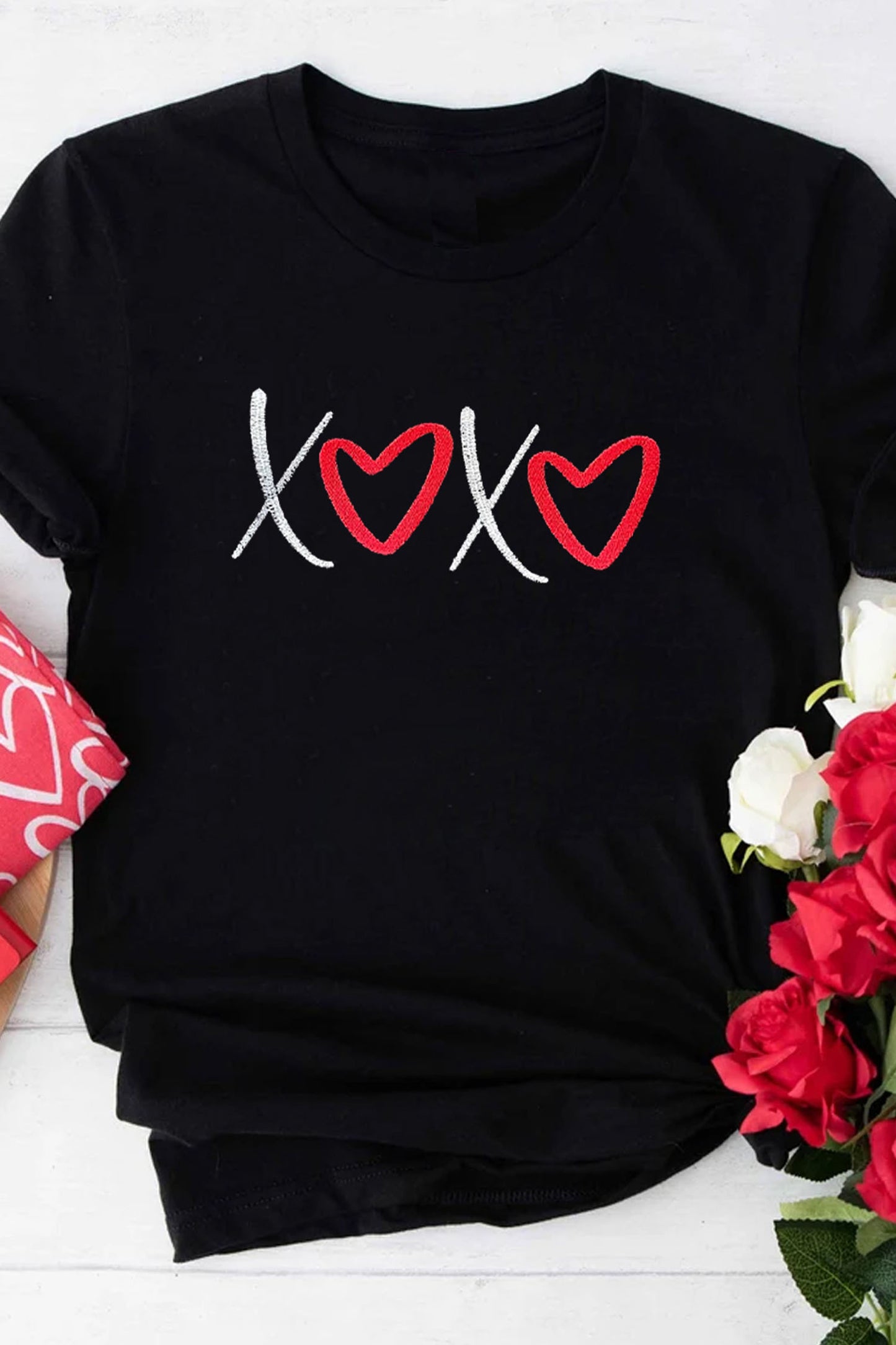 XOXO Graphic Tee – Black